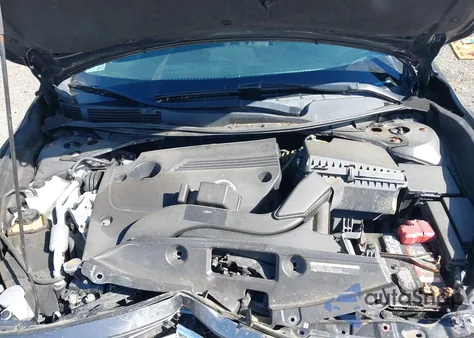 2015 Nissan Altima 2.5 S z USA, uszkodzony, nr VIN 1N4AL3AP8FC417002